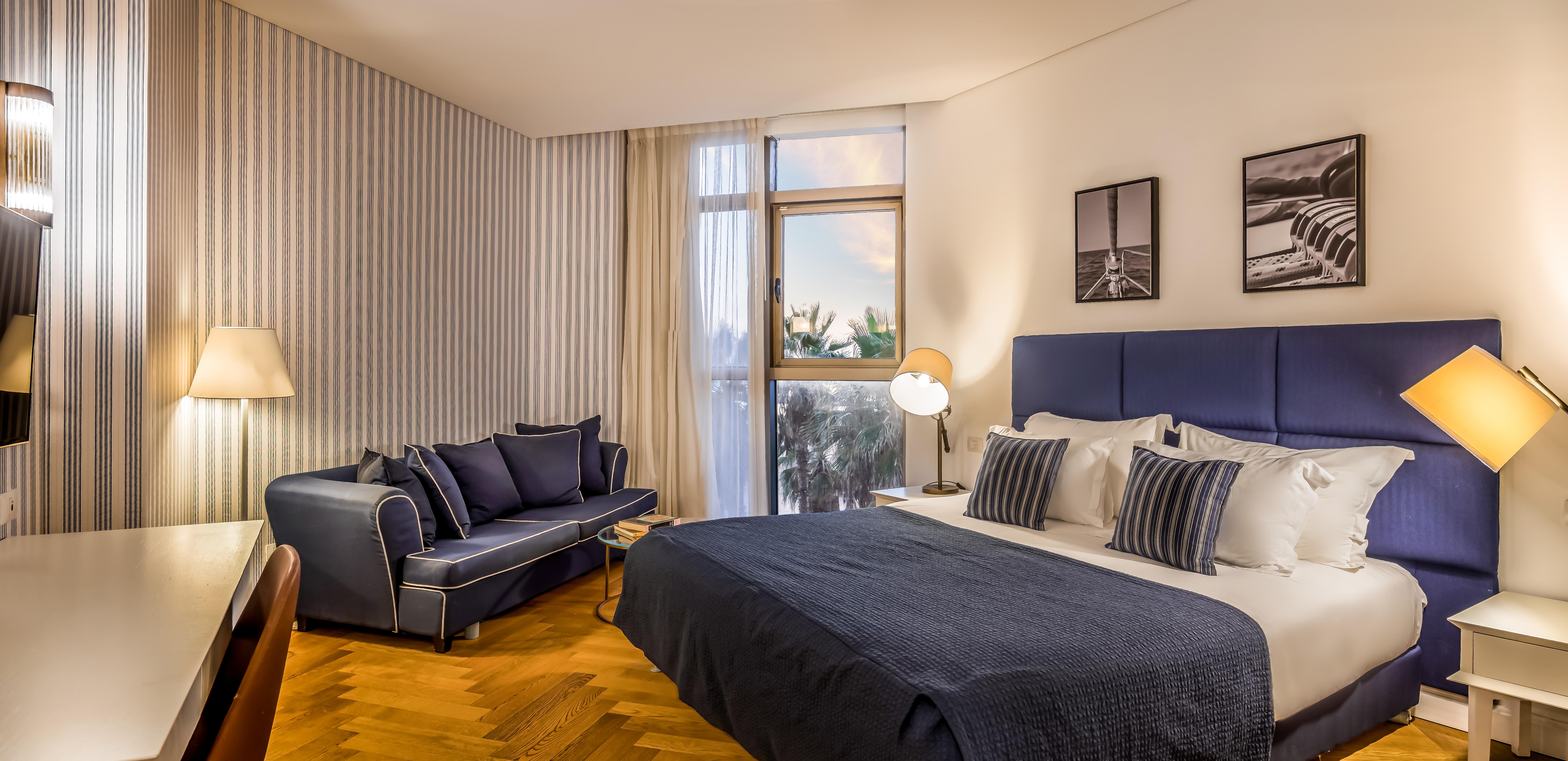 Daniel Herzliya Hotel Ngoại thất bức ảnh Deluxe room