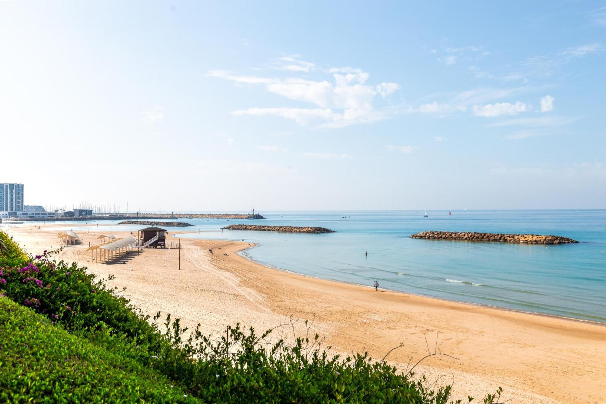 Daniel Herzliya Hotel Ngoại thất bức ảnh The beach of Netanya