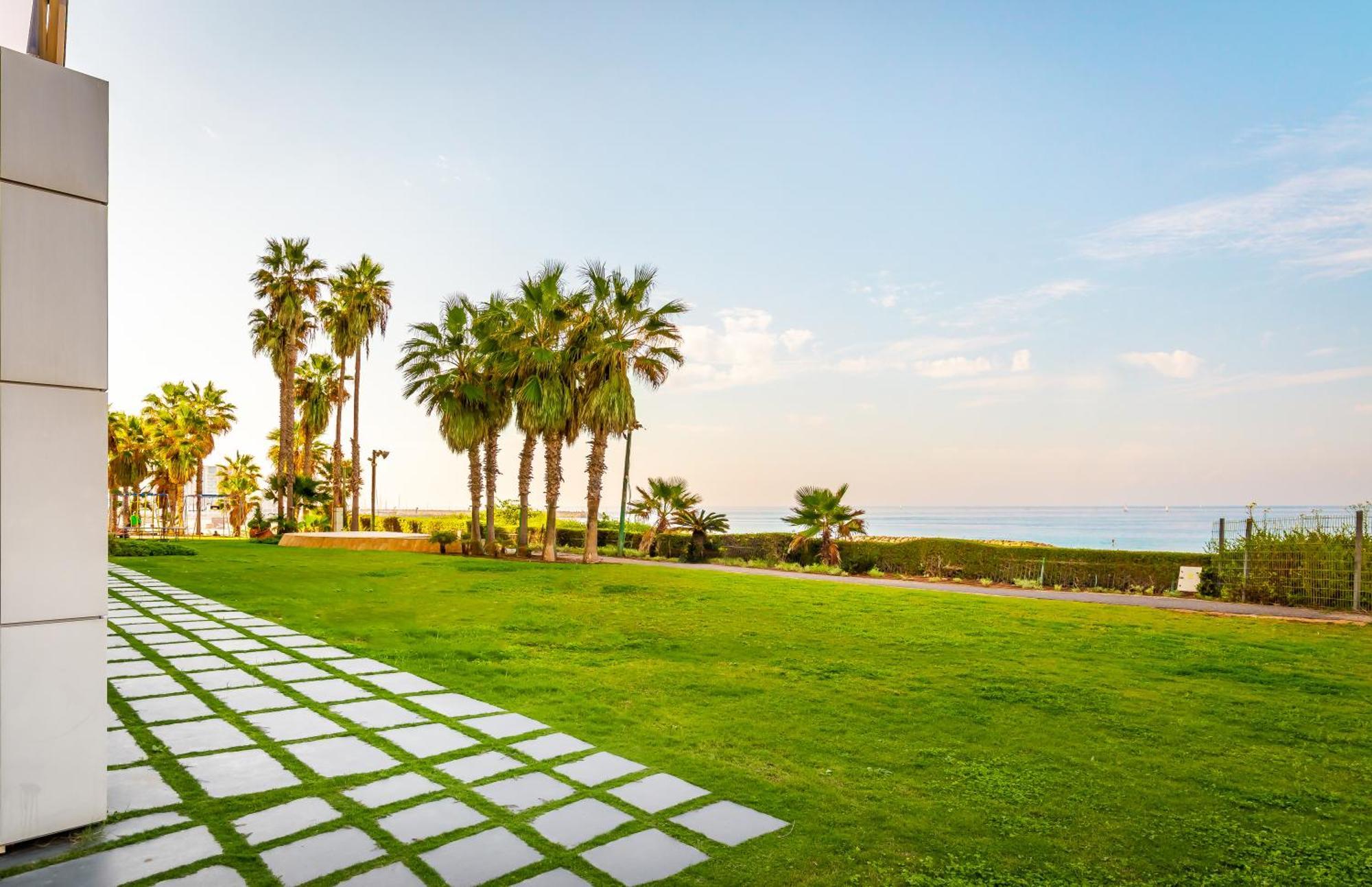 Daniel Herzliya Hotel Ngoại thất bức ảnh